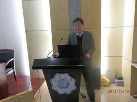 钱家忠教授作报告