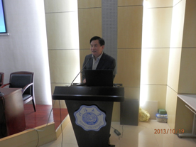 修连存研究员作报告